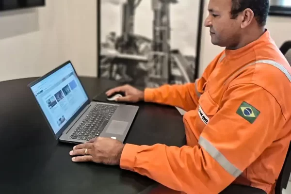 Treinamento Onshore em Óleo e Gás: Como Capacitar Equipes com Segurança e Eficiência